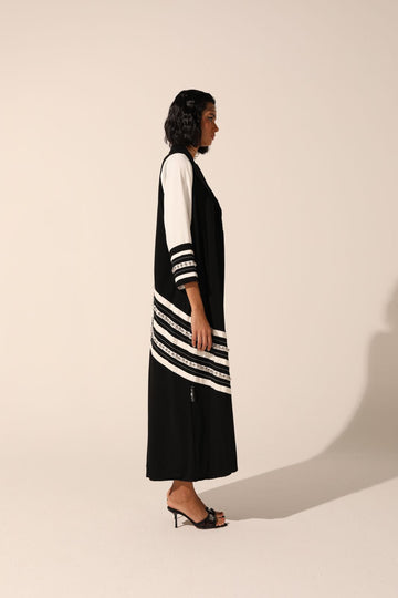 Contrast Embellished Abaya
