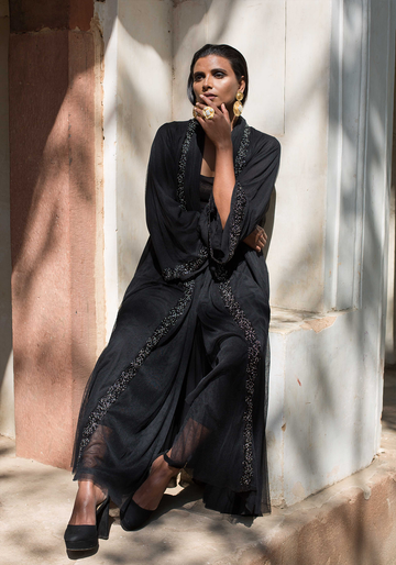 Double-layered Tulle delicate embroidery Black abaya.