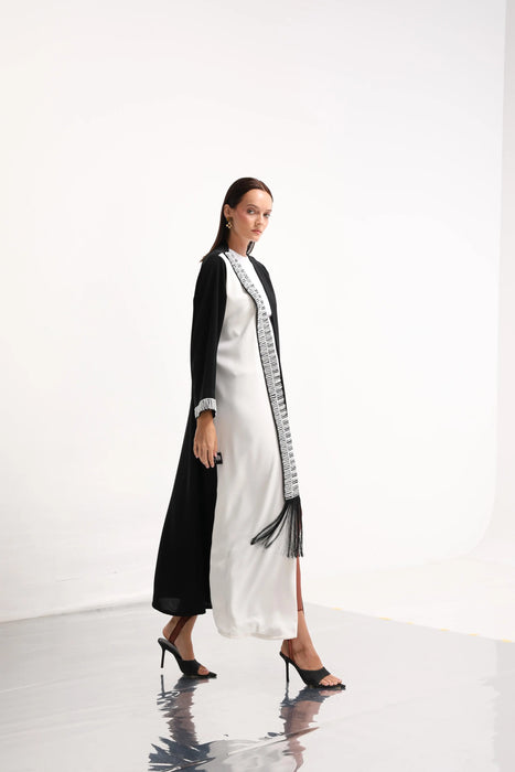IVORY NOIR ABAYA