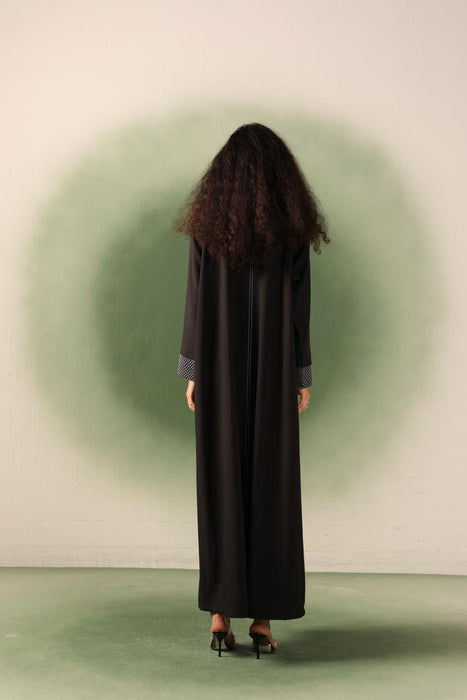 Daily Contrast Abaya