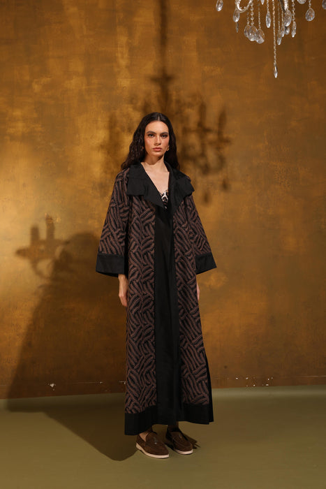 Cocoa Leaf Black Taffeta Abaya