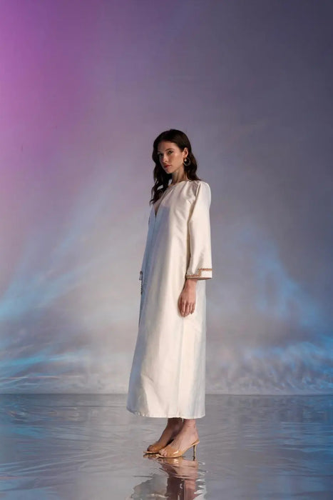 Pearl Tone Embellished Abaya