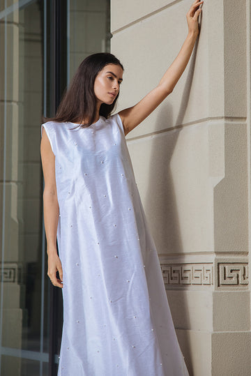 Pearl Embellished White Taffeta Dress Elna Line Pearl Embellished White Taffeta Dress ELNA LINE Dress abaya.