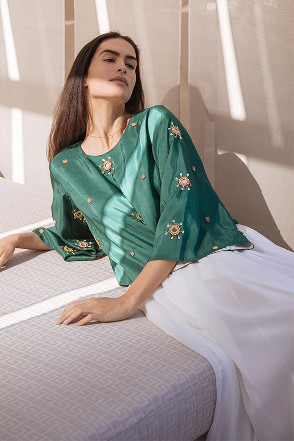 Green and White Set Elna Line Green and White Set ELNA LINE Set abaya.