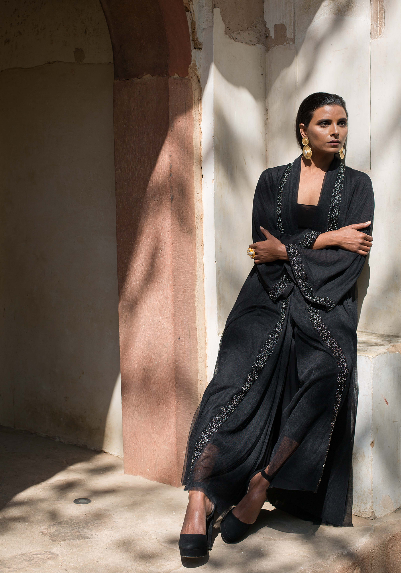Double-layered Tulle delicate embroidery Black abaya.