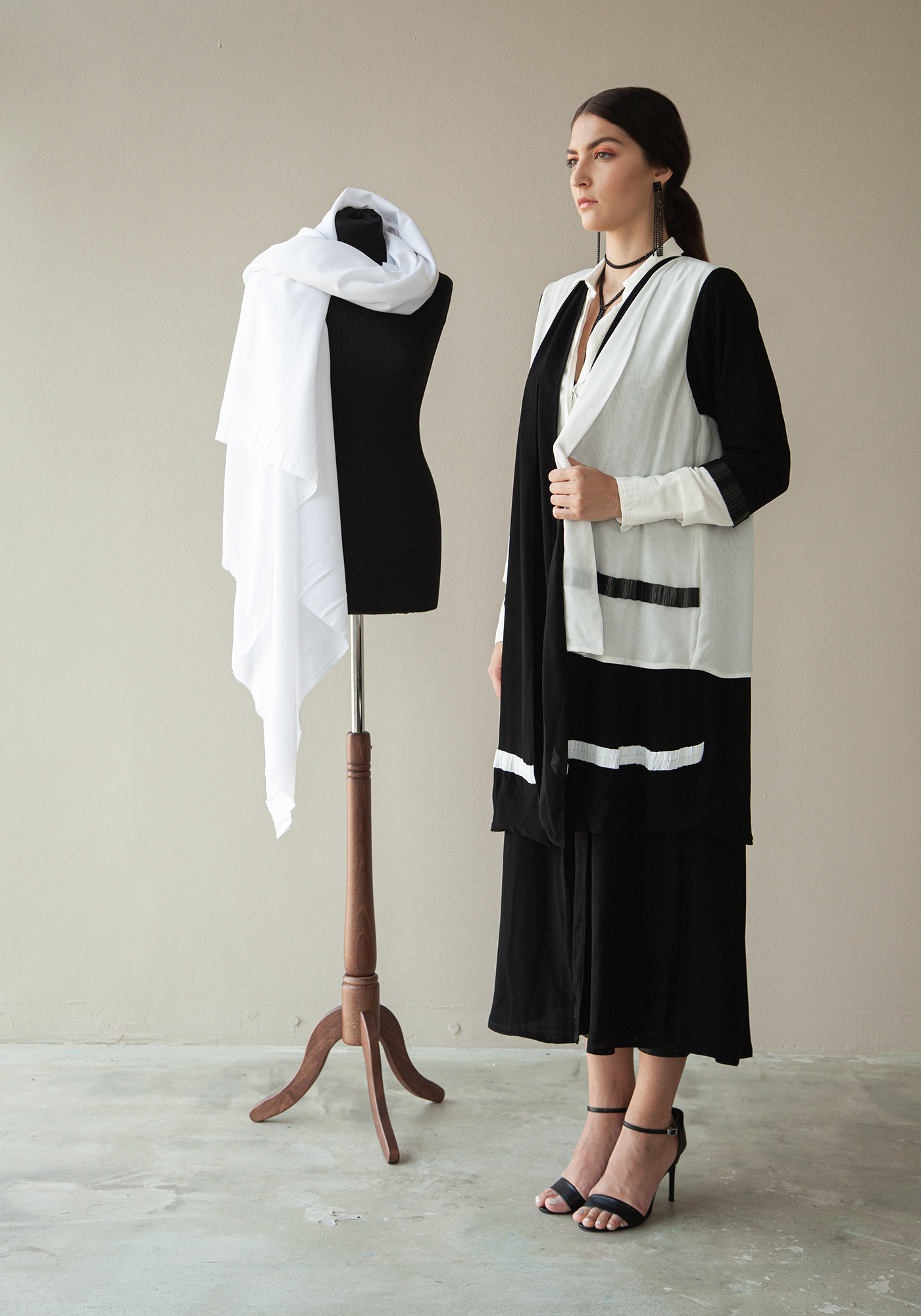 Monochrome Embellished Layer Abaya